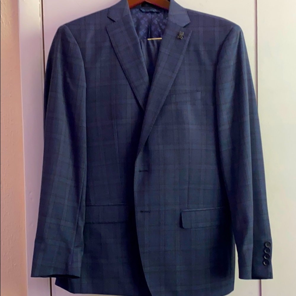 Men’s suit Psycho Bunny by Robert Godley